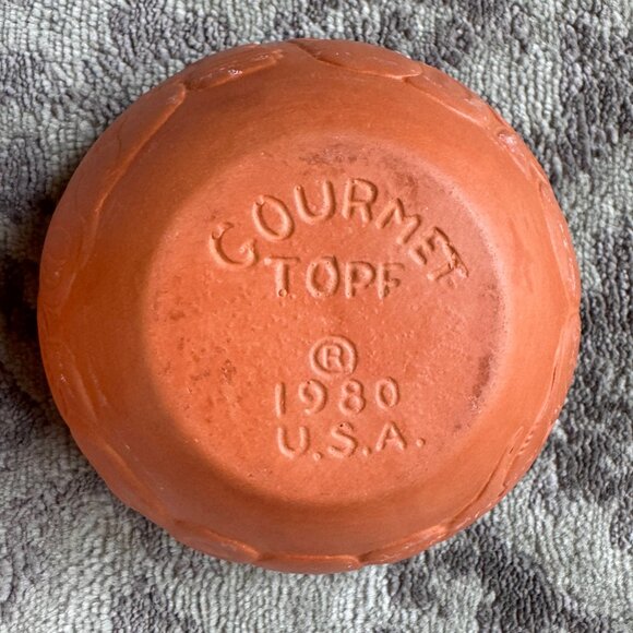 Two Vintage Gourmet Topf Terra Cotta Clay Bowls - Picture 4 of 8